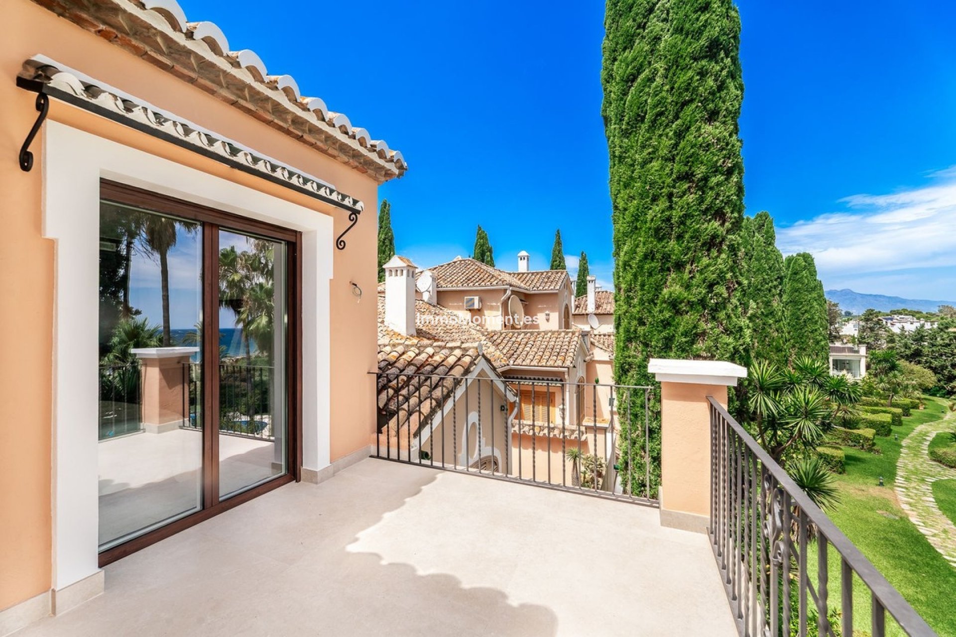 Bestaande woning - Geschakelde woning - Estepona  - New Golden Mile