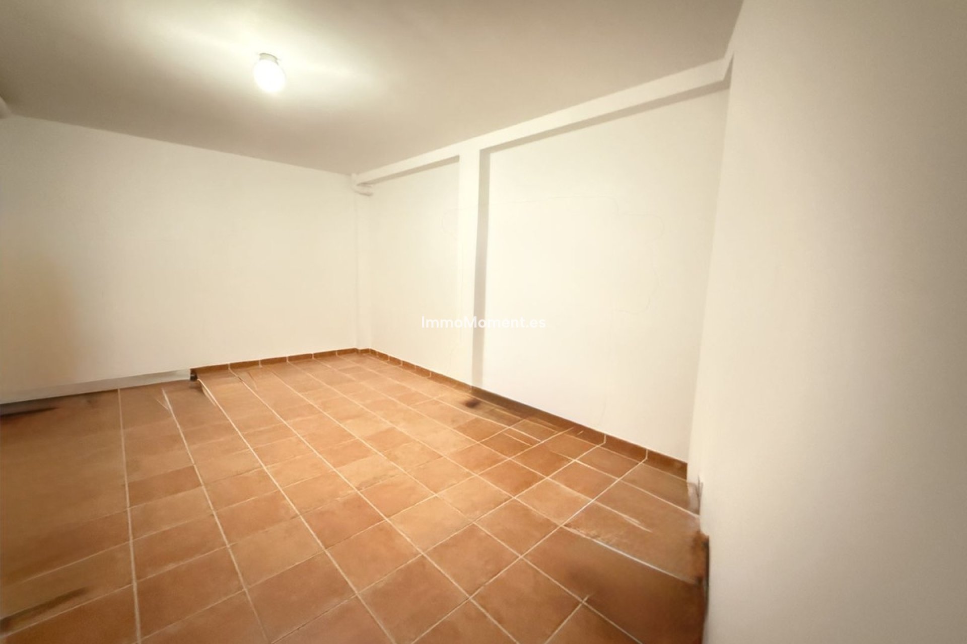 Bestaande woning - Geschakelde woning - Estepona  - New Golden Mile
