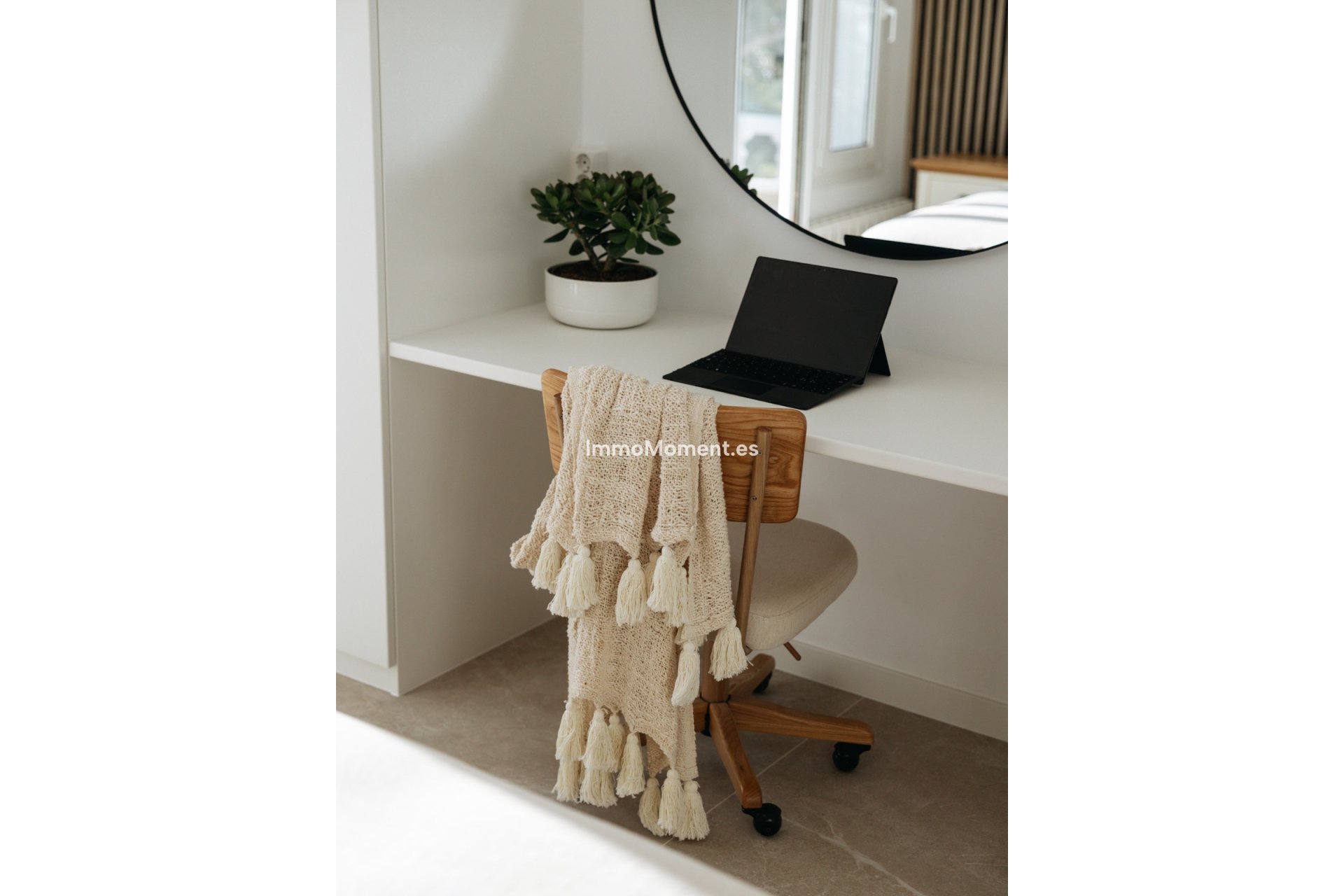 Bestaande woning - Geschakelde woning - Estepona  - New Golden Mile