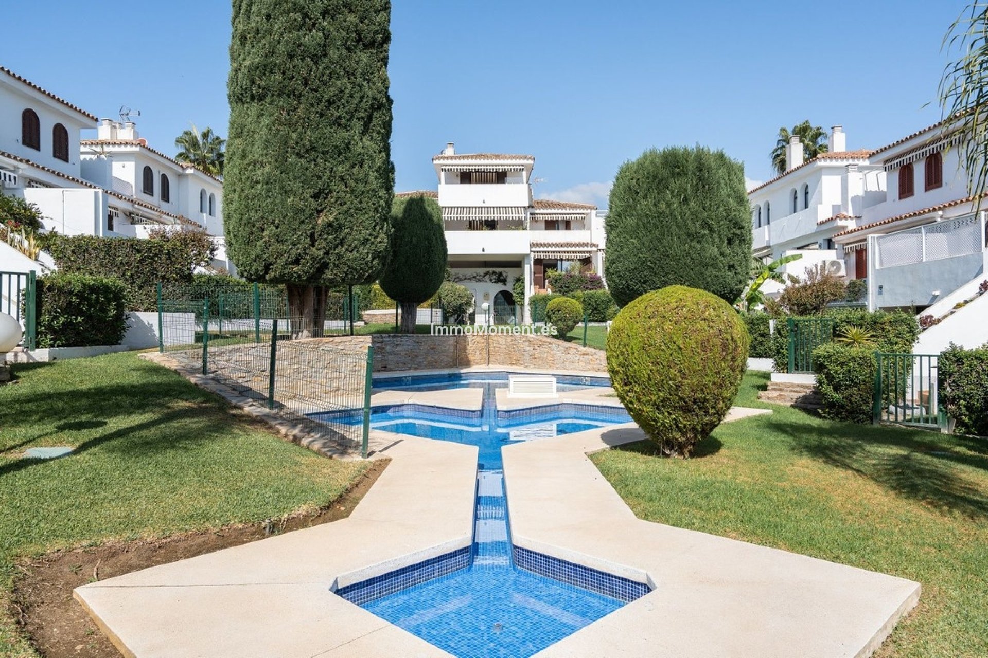 Bestaande woning - Geschakelde woning - Estepona  - New Golden Mile