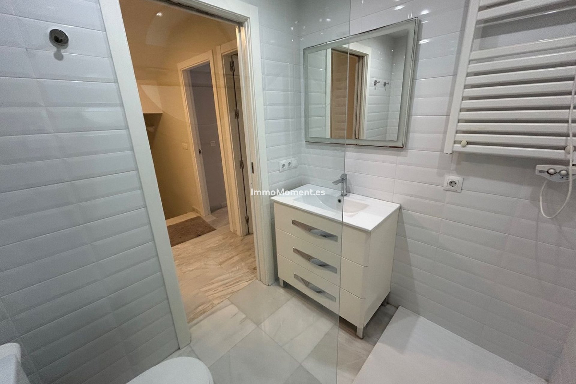 Bestaande woning - Geschakelde woning - Estepona  - New Golden Mile