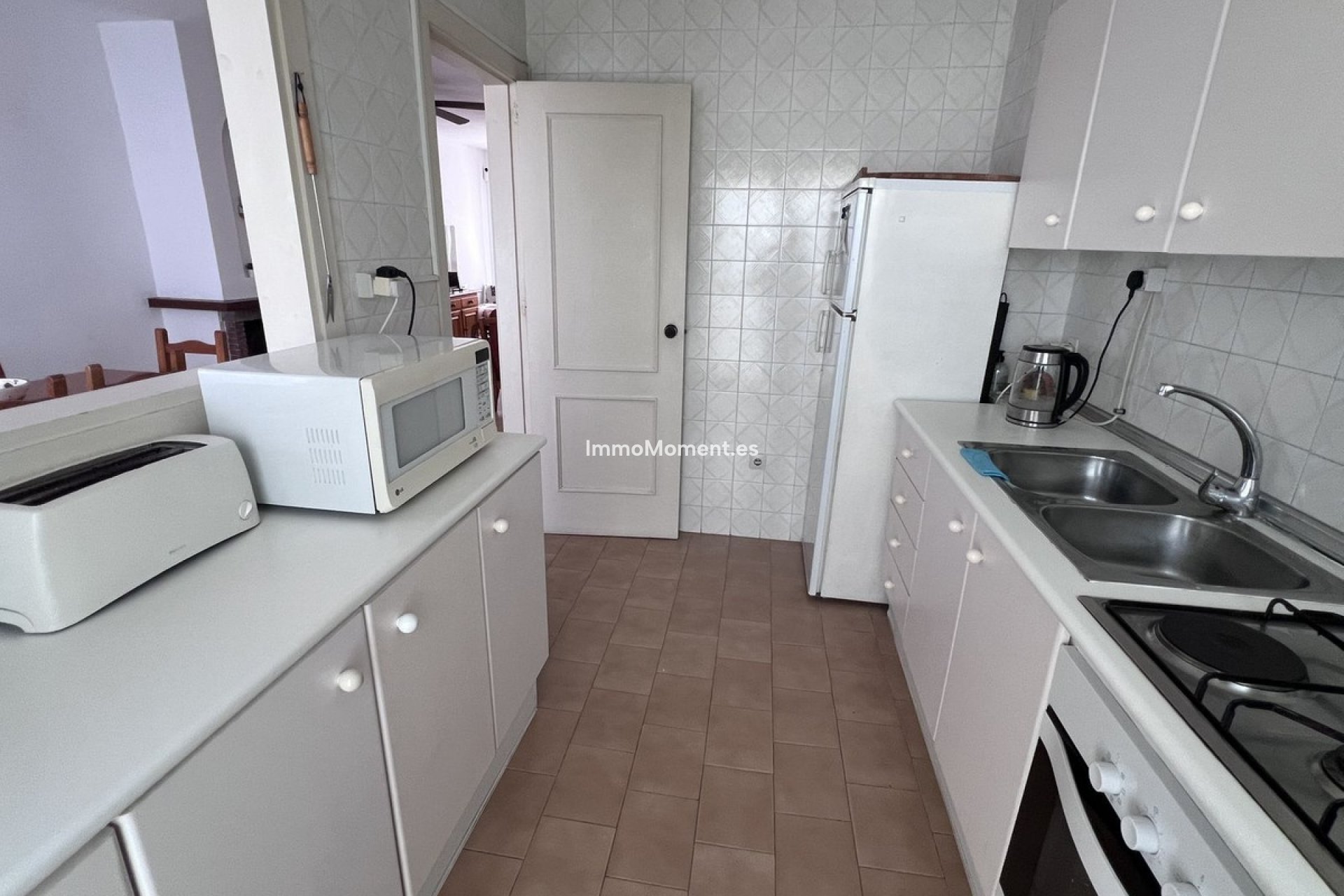 Bestaande woning - Geschakelde woning - Estepona  - New Golden Mile
