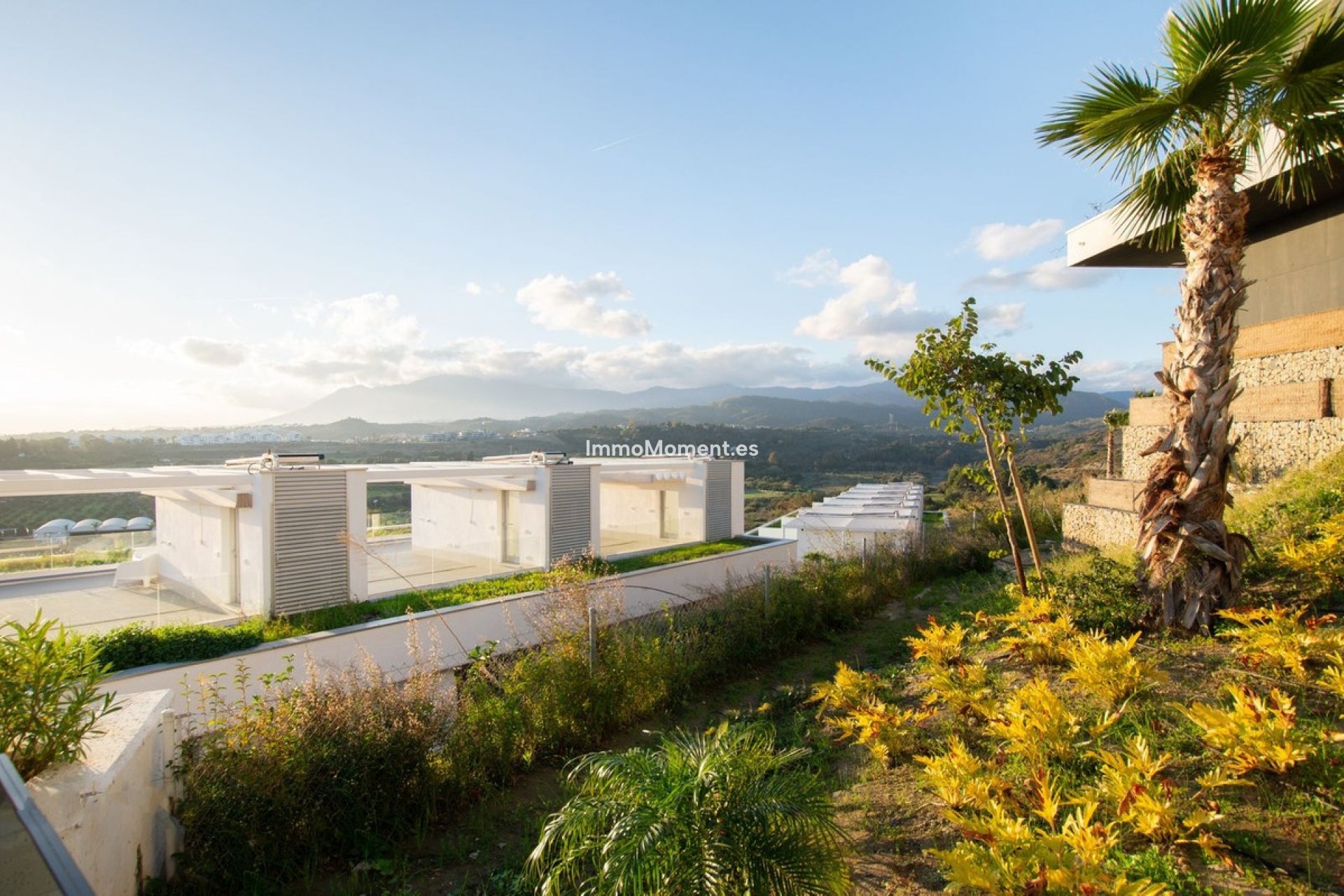 Bestaande woning - Geschakelde woning - Estepona  - New Golden Mile