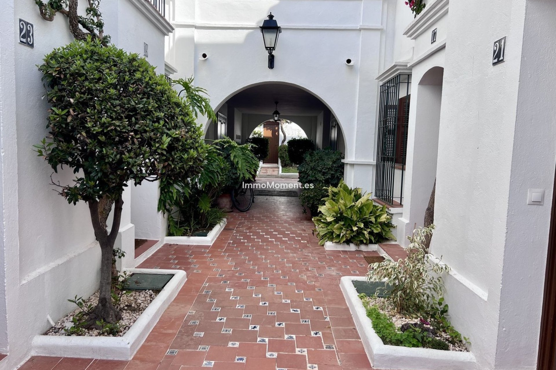 Bestaande woning - Geschakelde woning - Estepona  - New Golden Mile