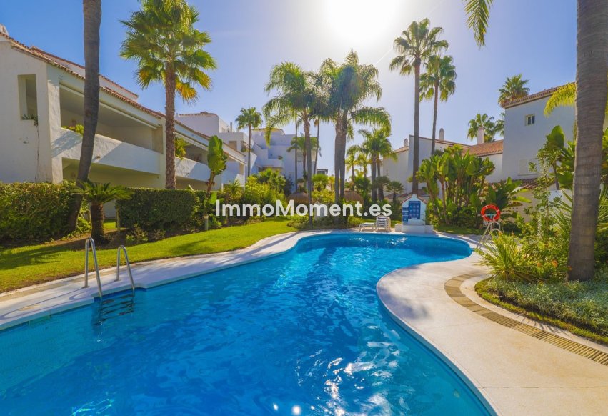 Bestaande woning - Geschakelde woning - Marbella - Bahía de Marbella