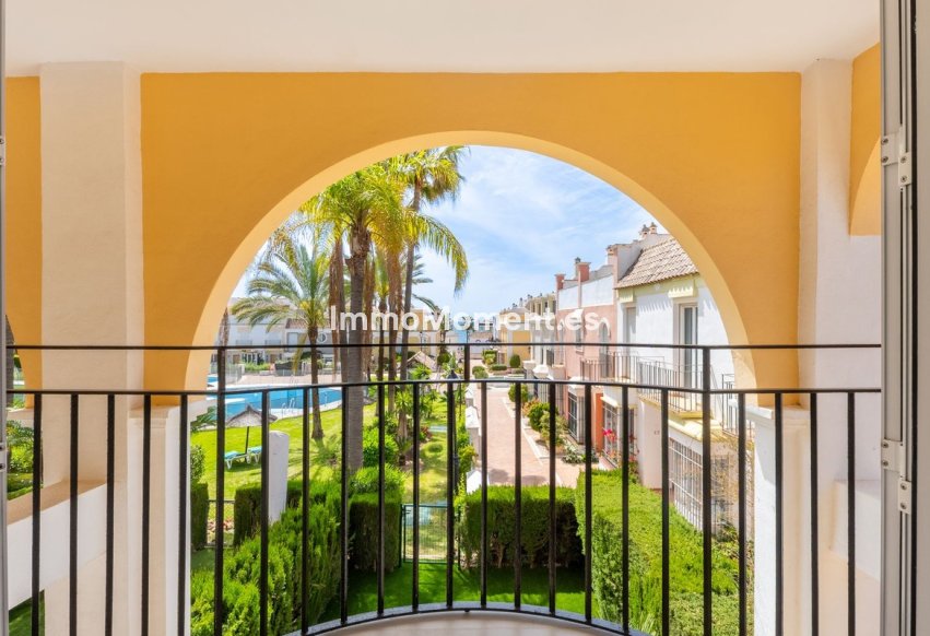 Bestaande woning - Geschakelde woning - Marbella - Bahía de Marbella