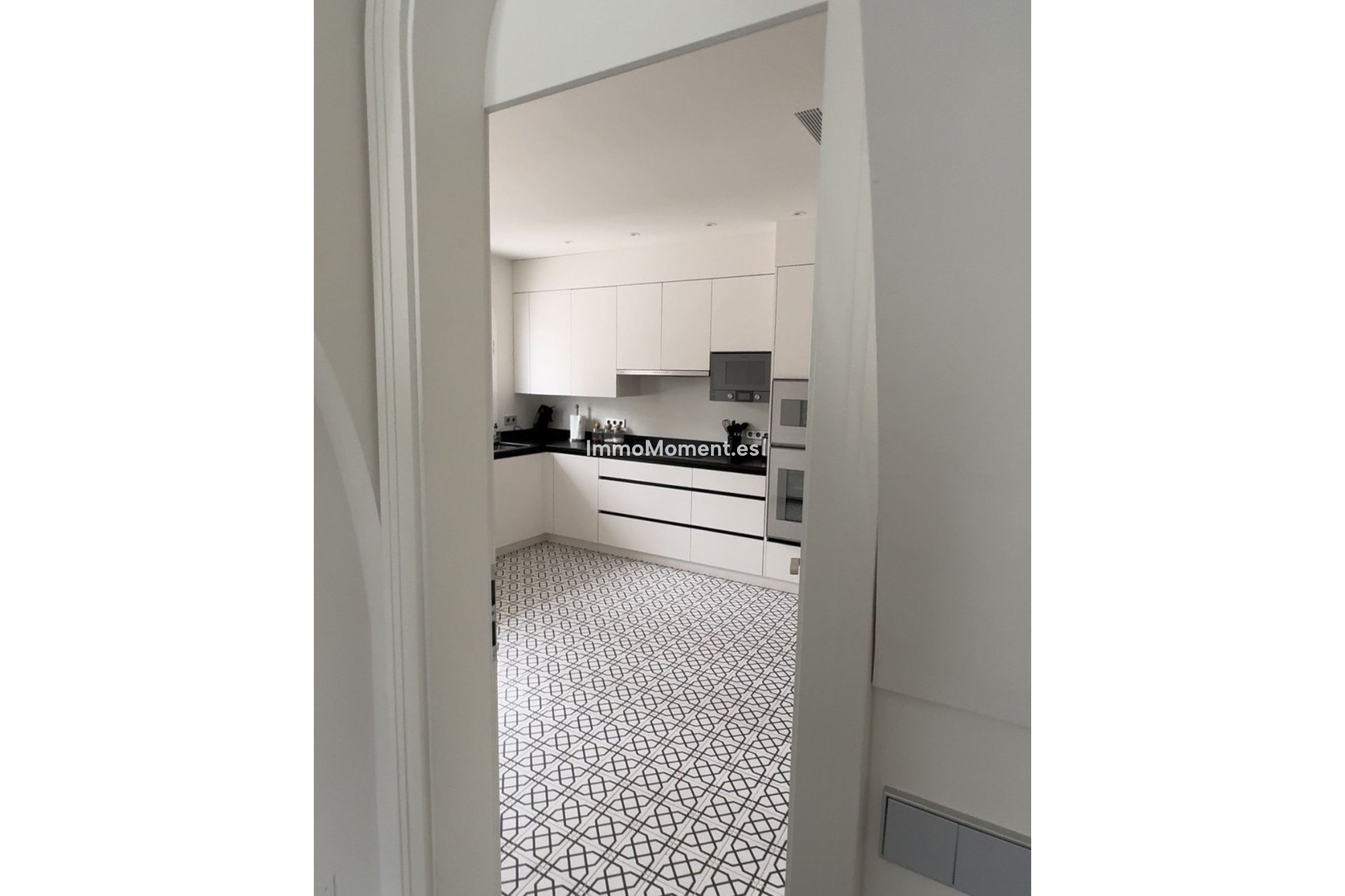 Bestaande woning - Geschakelde woning - Marbella - Marbella Centro