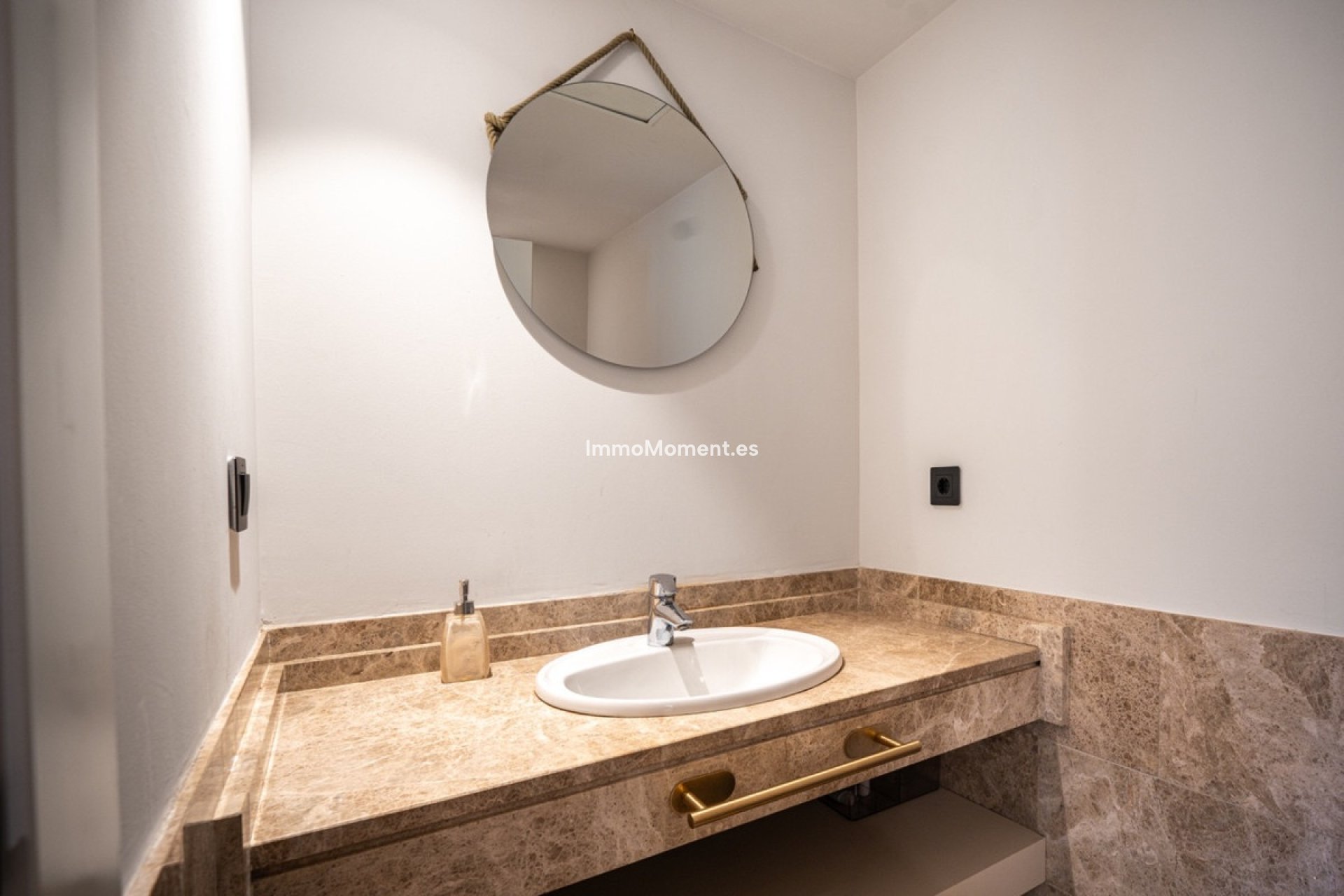 Bestaande woning - Geschakelde woning - Marbella - Marbella Centro