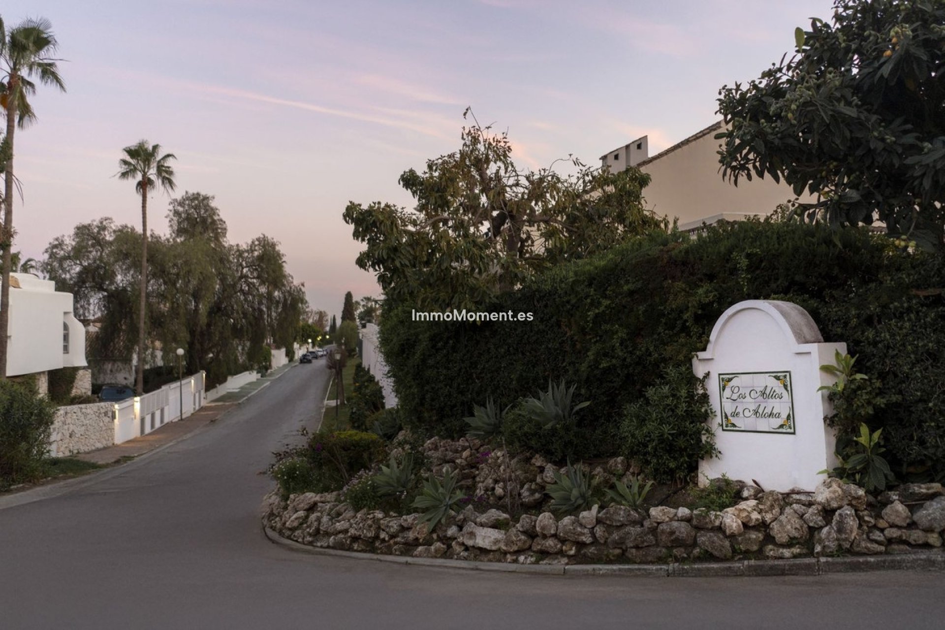 Bestaande woning - Geschakelde woning - Marbella - Nueva Andalucía