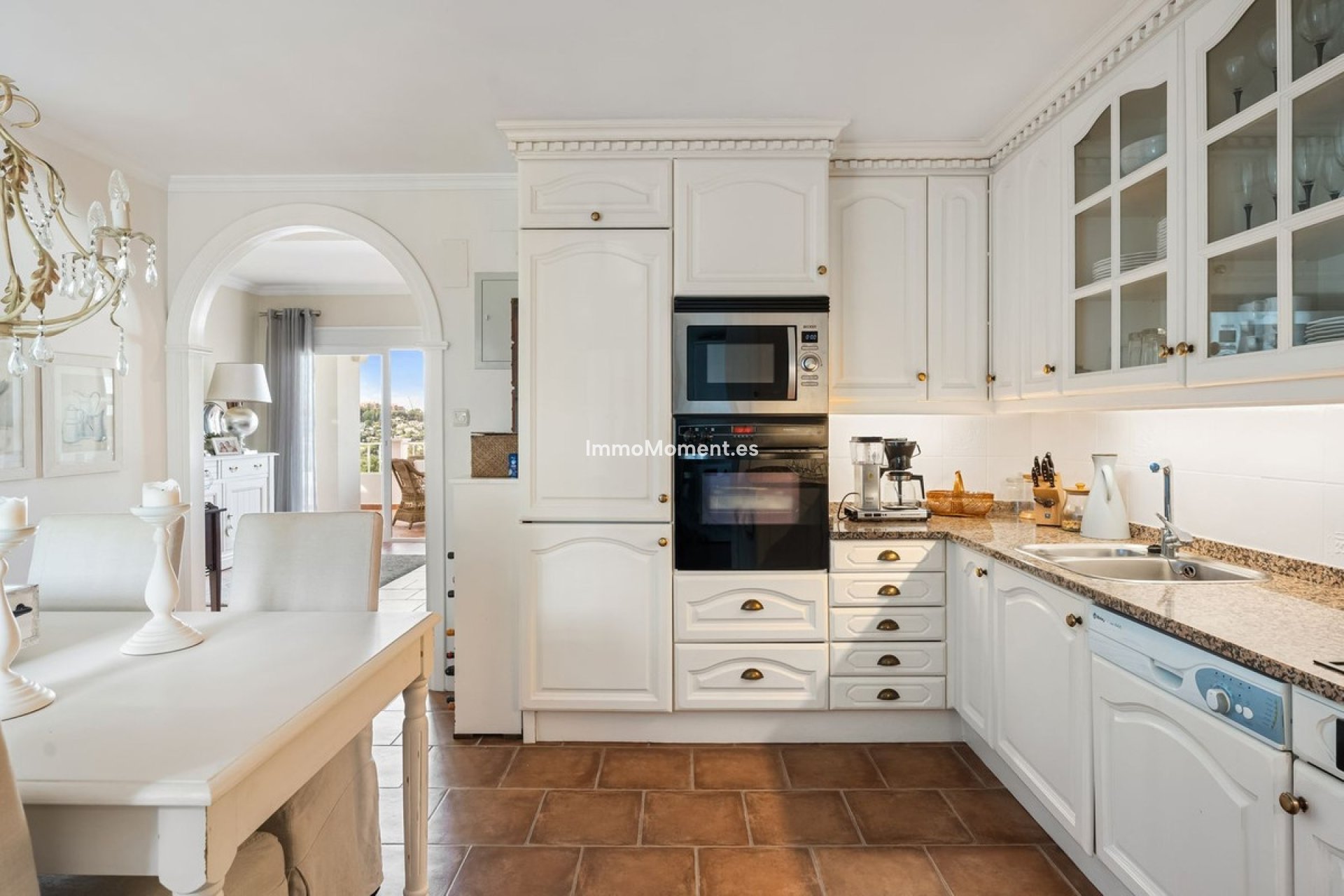 Bestaande woning - Geschakelde woning - Marbella - Nueva Andalucía