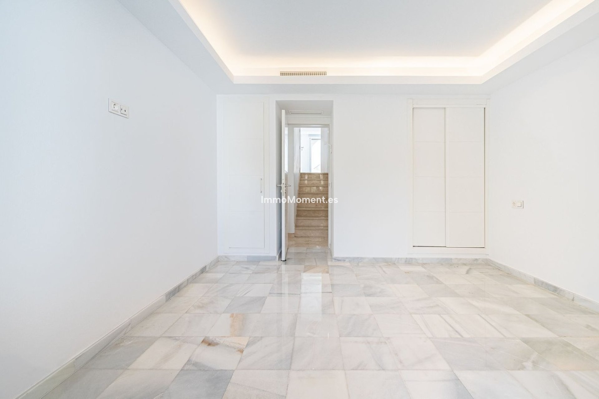 Bestaande woning - Geschakelde woning - Marbella - Nueva Andalucía