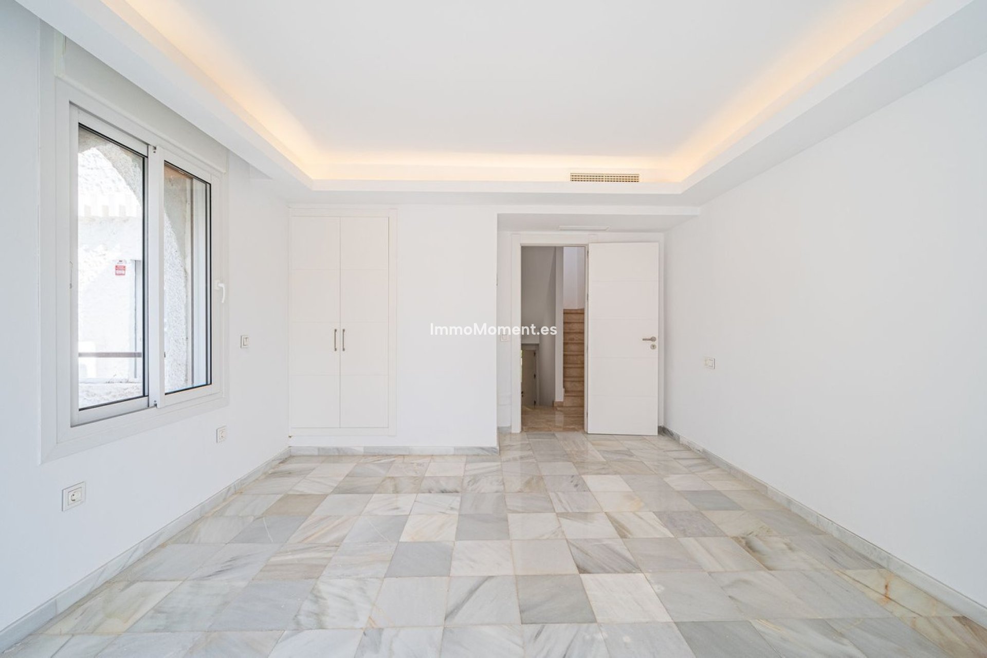 Bestaande woning - Geschakelde woning - Marbella - Nueva Andalucía