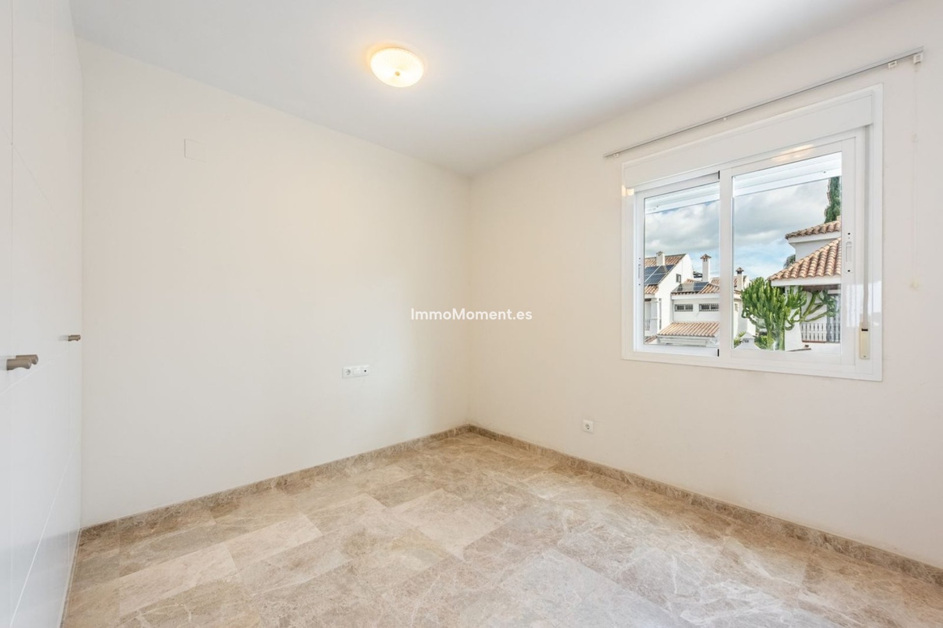 Bestaande woning - Geschakelde woning - Marbella - Nueva Andalucía