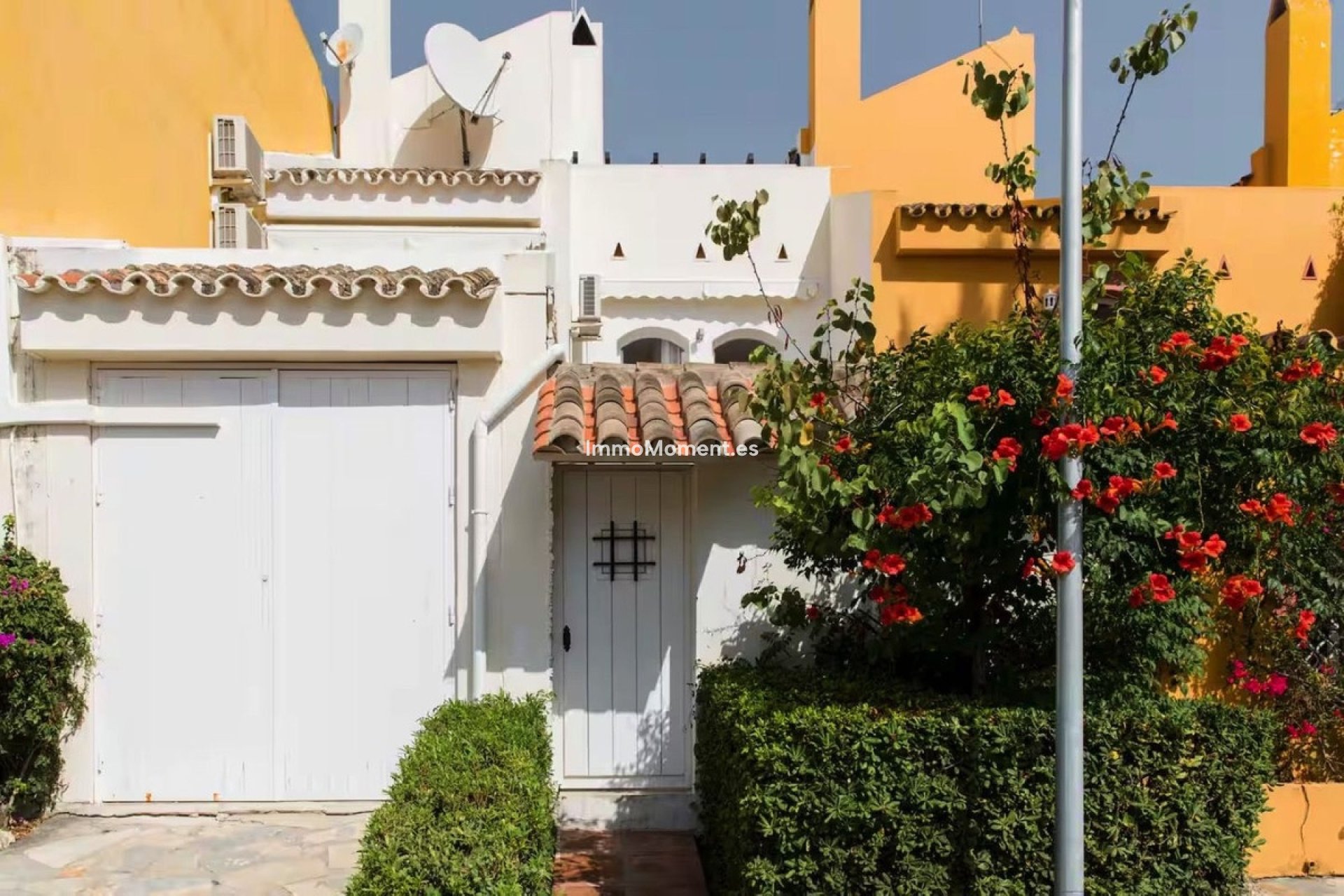 Bestaande woning - Geschakelde woning - Marbella - Nueva Andalucía