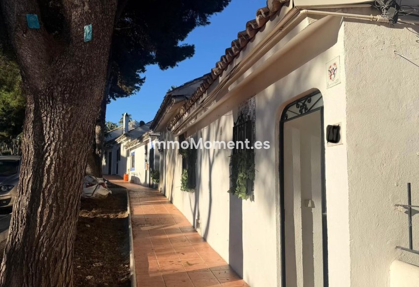 Bestaande woning - Geschakelde woning - Marbella - Nueva Andalucía