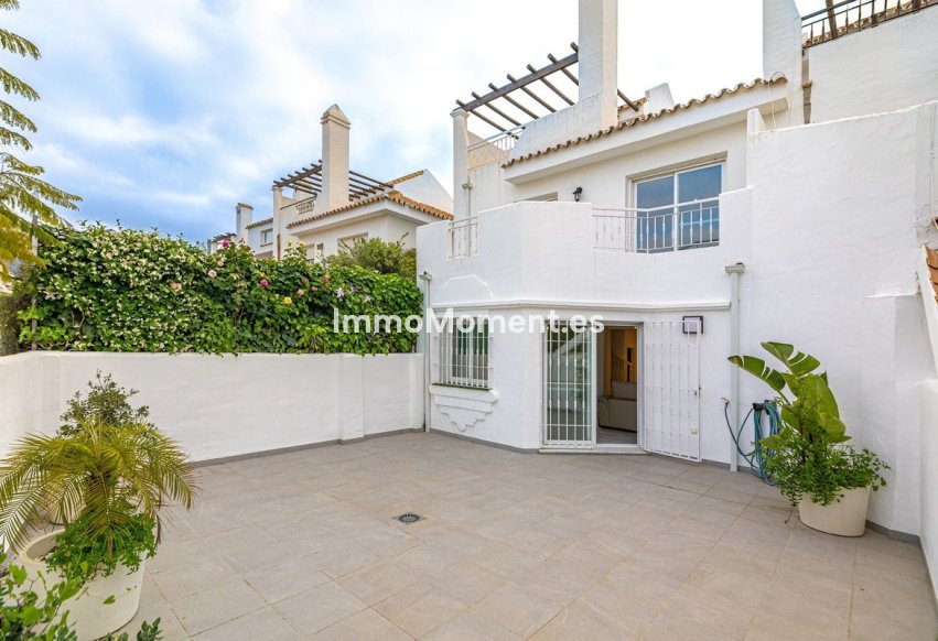 Bestaande woning - Geschakelde woning - Marbella - Nueva Andalucía