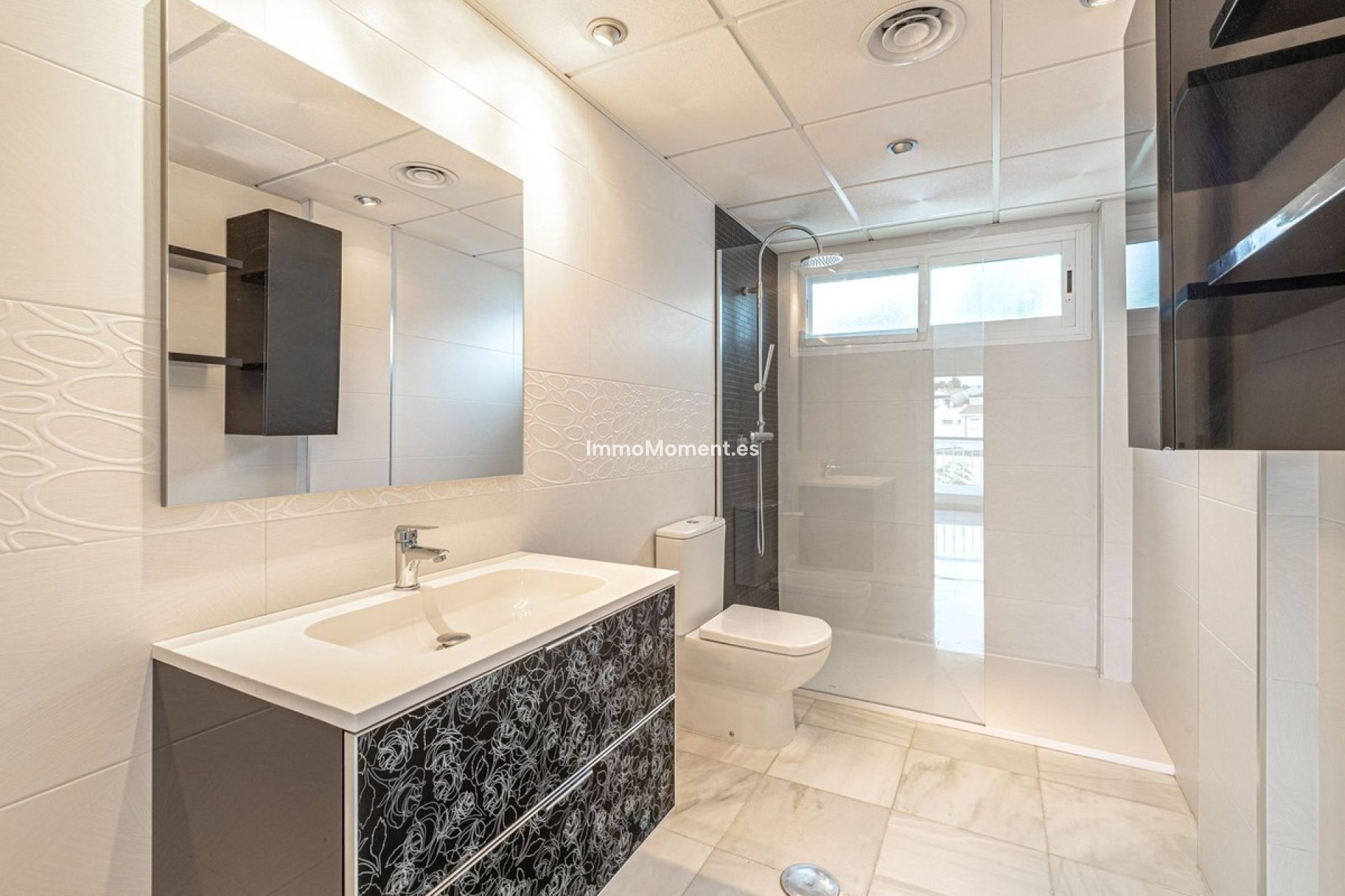 Bestaande woning - Geschakelde woning - Marbella - Nueva Andalucía