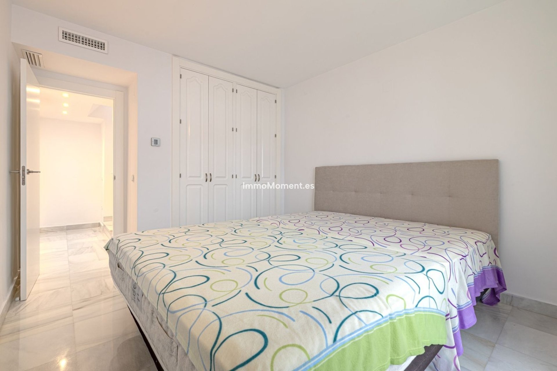 Bestaande woning - Geschakelde woning - Marbella - Nueva Andalucía