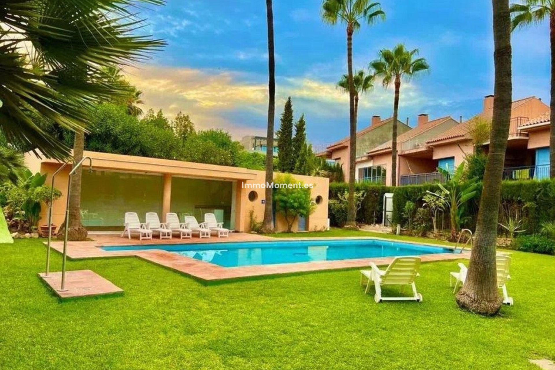 Bestaande woning - Geschakelde woning - Marbella - Nueva Andalucía