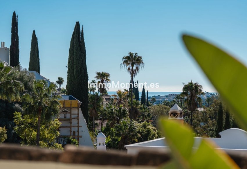 Bestaande woning - Geschakelde woning - Marbella - Nueva Andalucía