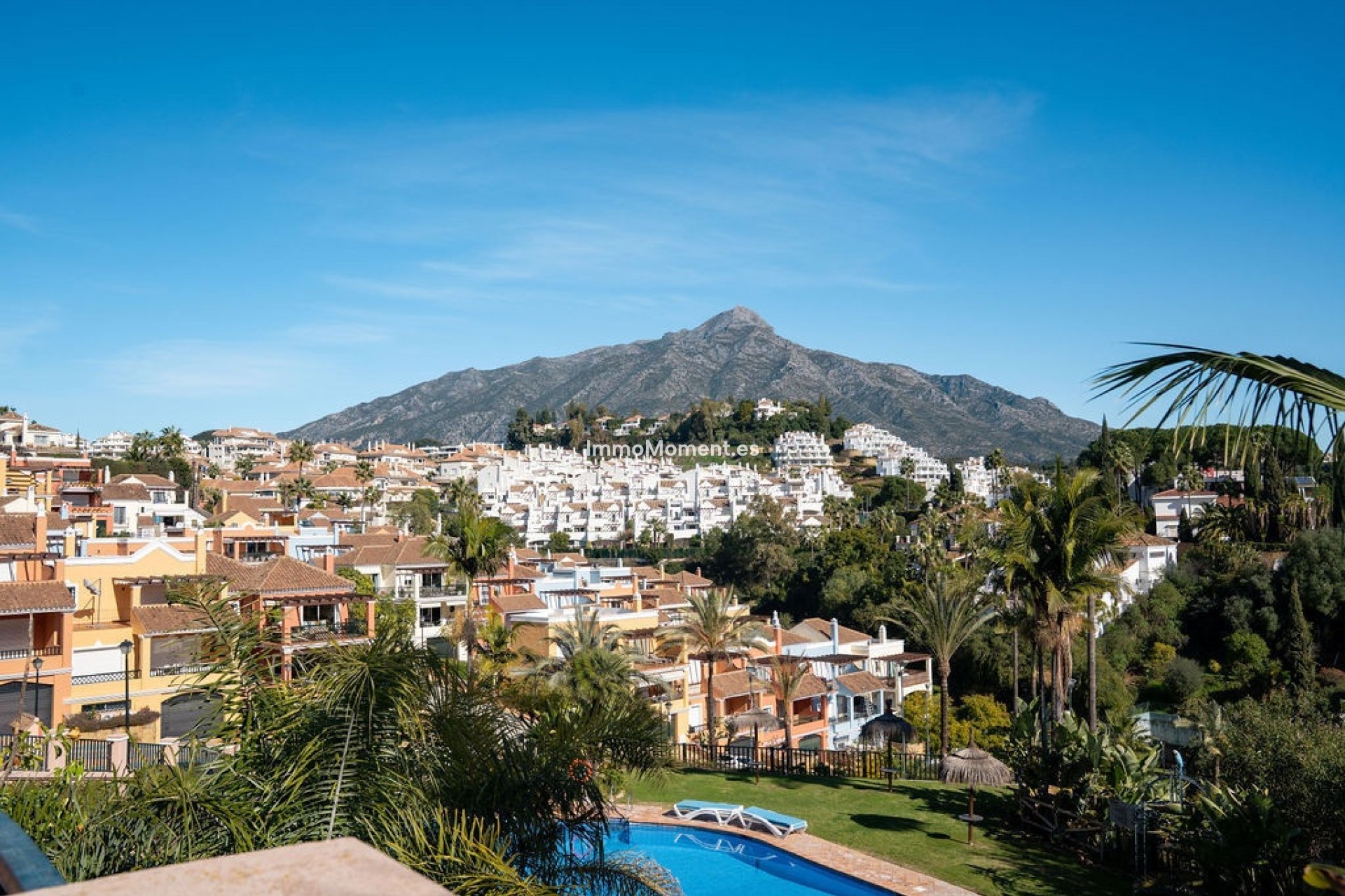 Bestaande woning - Geschakelde woning - Marbella - Nueva Andalucía