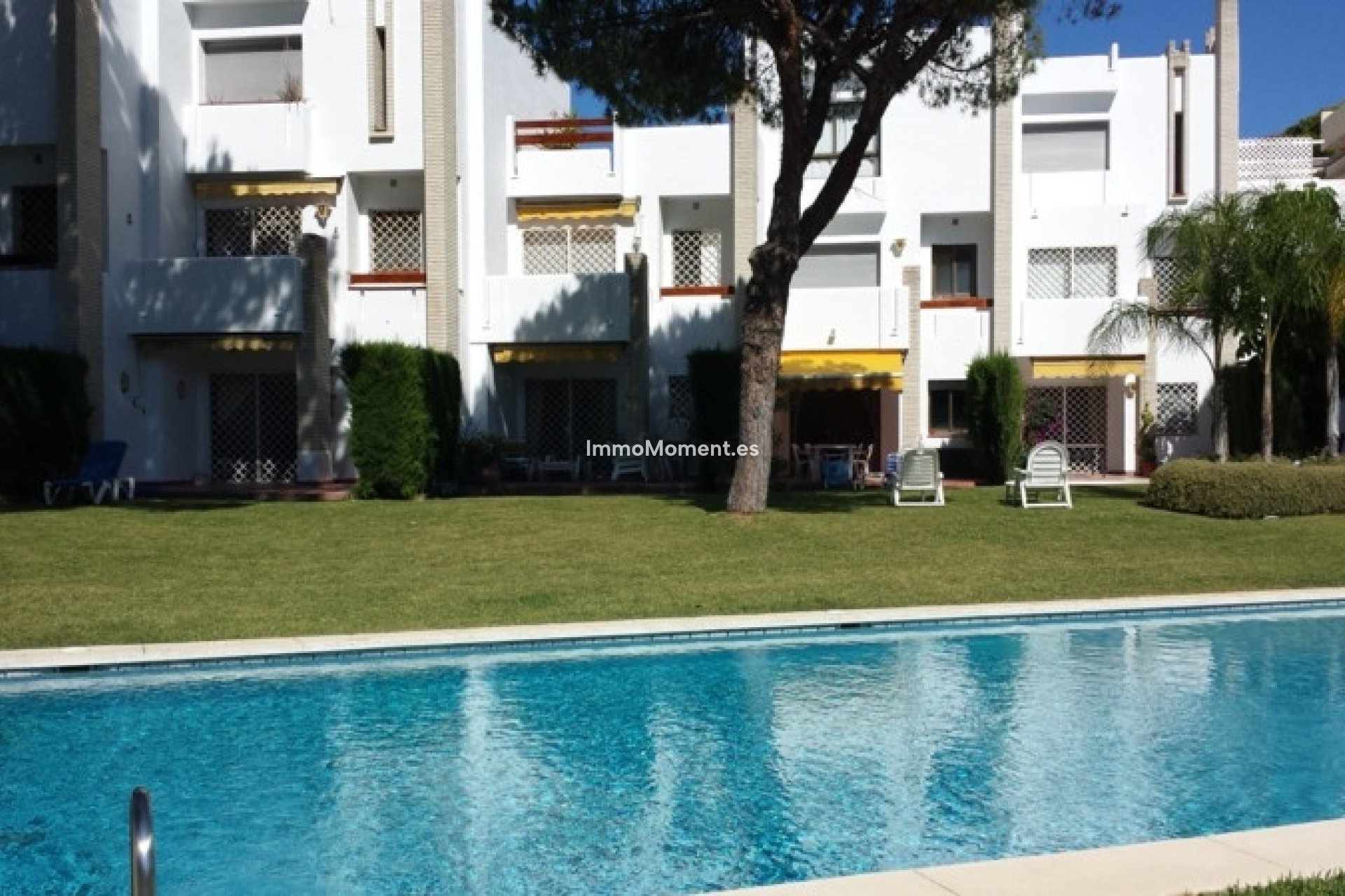 Bestaande woning - Geschakelde woning - Marbella - Nueva Andalucía