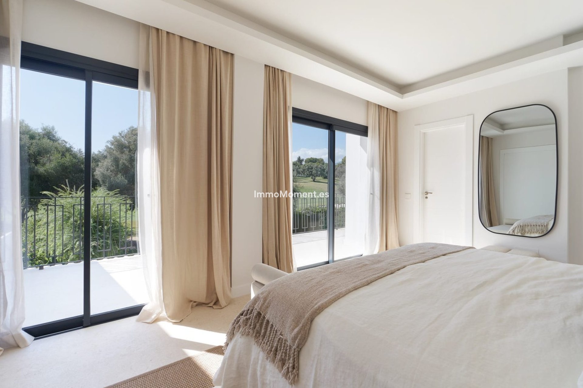 Bestaande woning - Geschakelde woning - Marbella - Nueva Andalucía