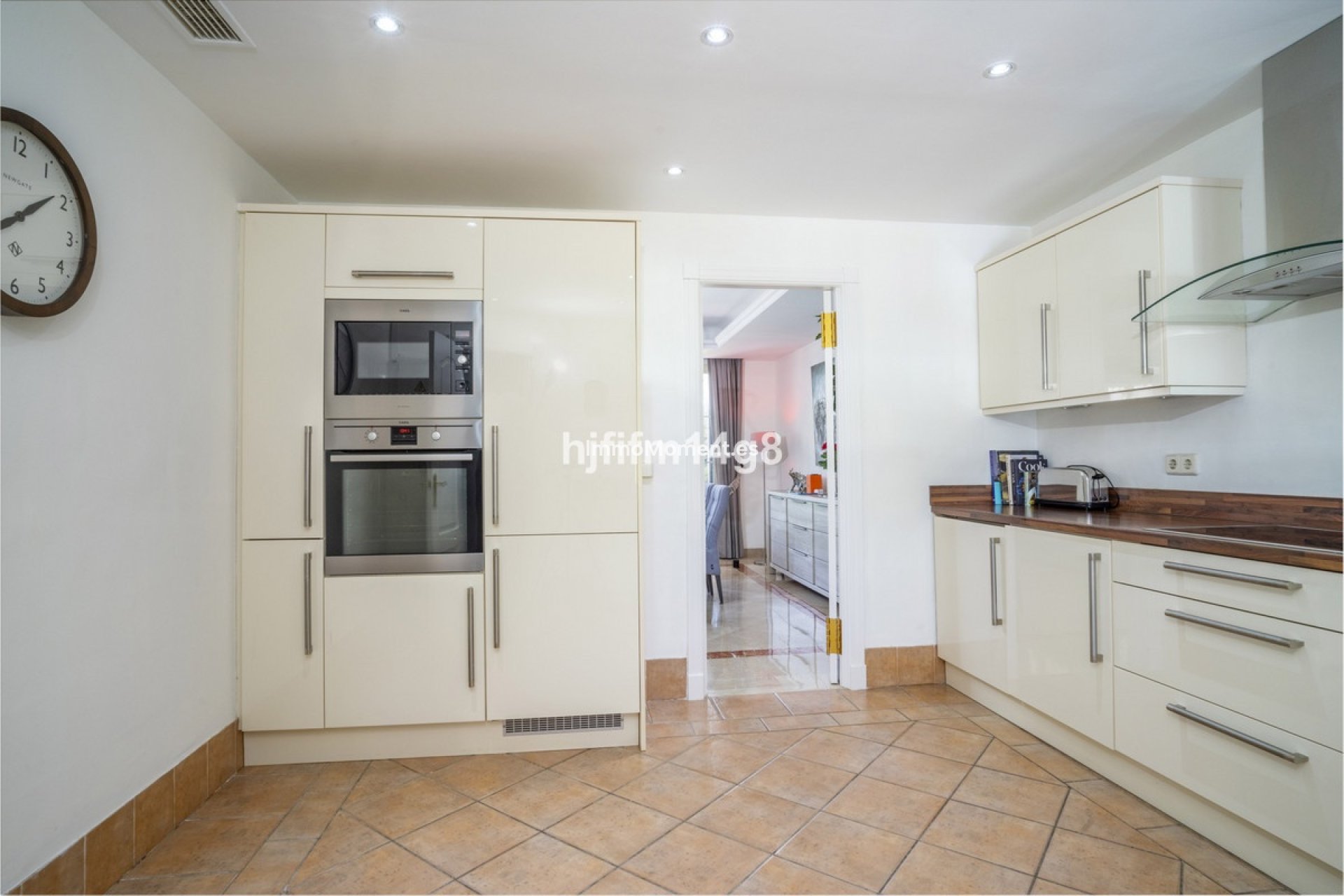 Bestaande woning - Geschakelde woning - Marbella - Nueva Andalucía