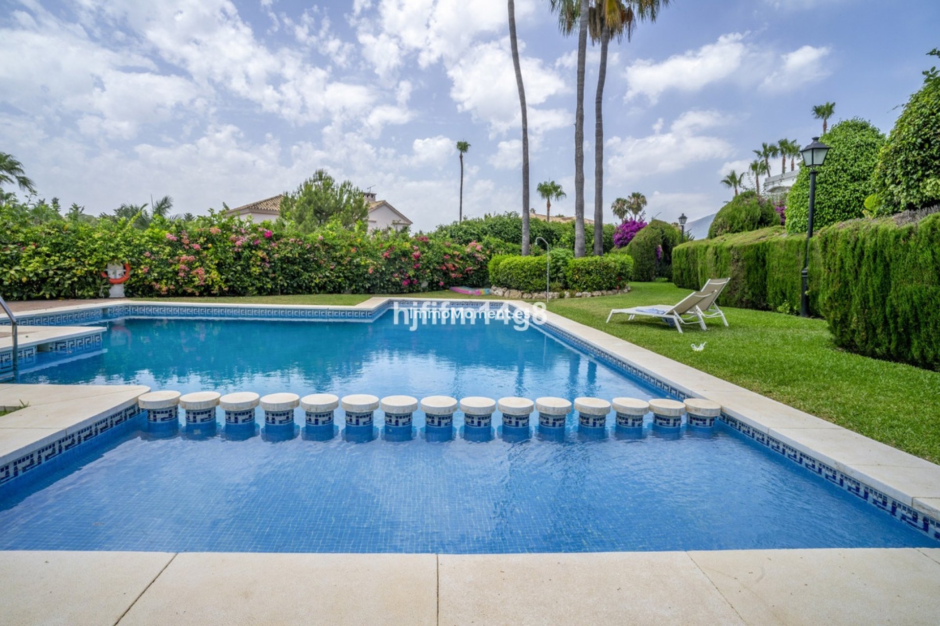 Bestaande woning - Geschakelde woning - Marbella - Nueva Andalucía