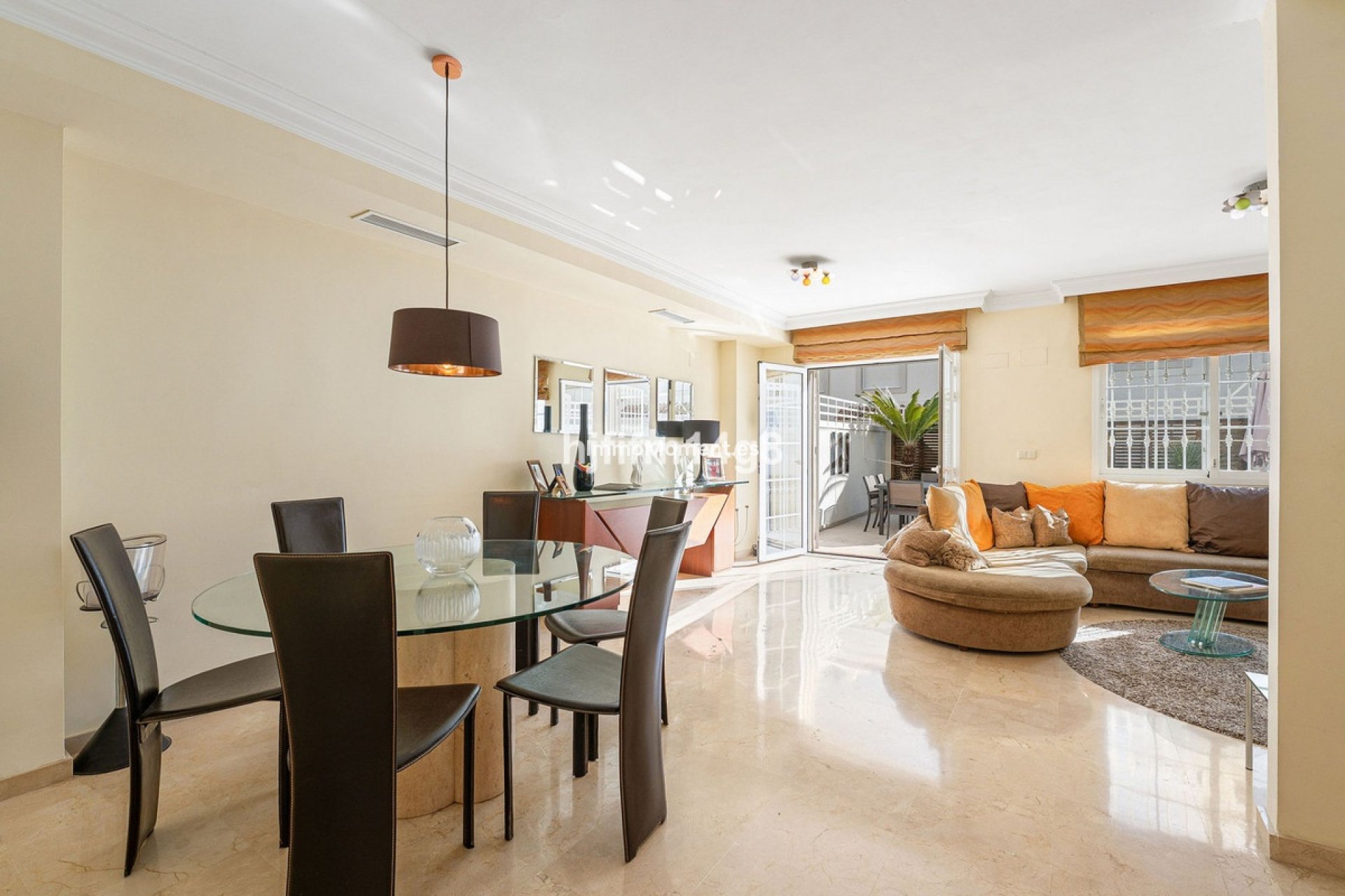 Bestaande woning - Geschakelde woning - Marbella - Nueva Andalucía