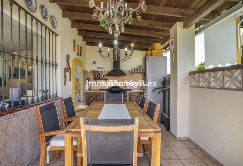 Bestaande woning - Geschakelde woning - Marbella - Nueva Andalucía