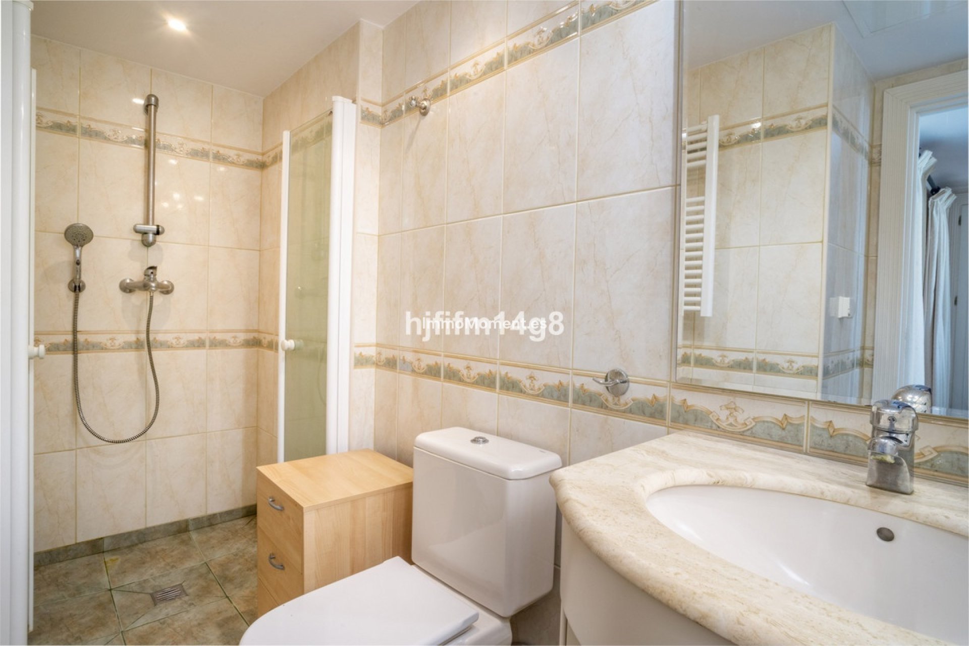 Bestaande woning - Geschakelde woning - Marbella - Nueva Andalucía