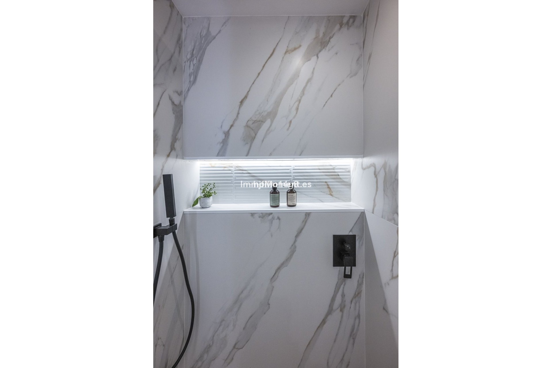 Bestaande woning - Geschakelde woning - Marbella - Nueva Andalucía