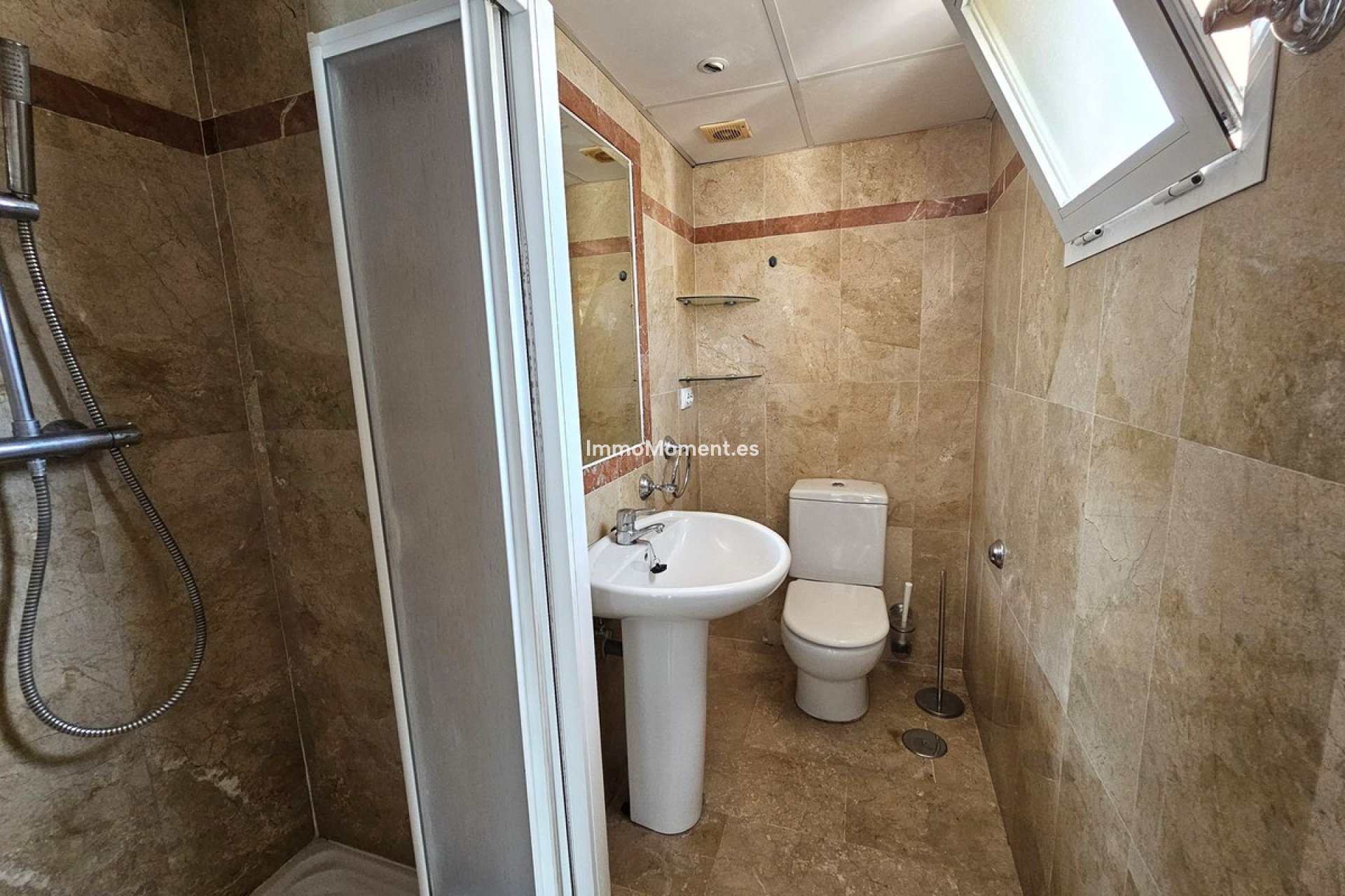 Bestaande woning - Geschakelde woning - Marbella - Nueva Andalucía