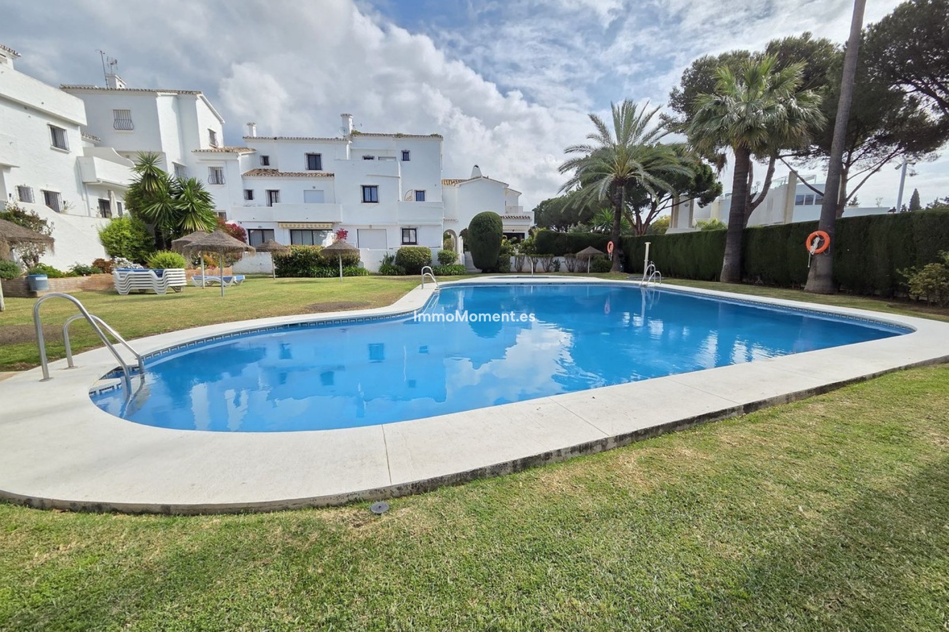 Bestaande woning - Geschakelde woning - Marbella - Nueva Andalucía