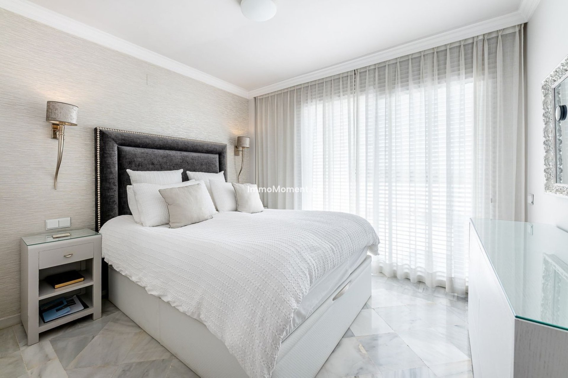 Bestaande woning - Geschakelde woning - Marbella - Nueva Andalucía