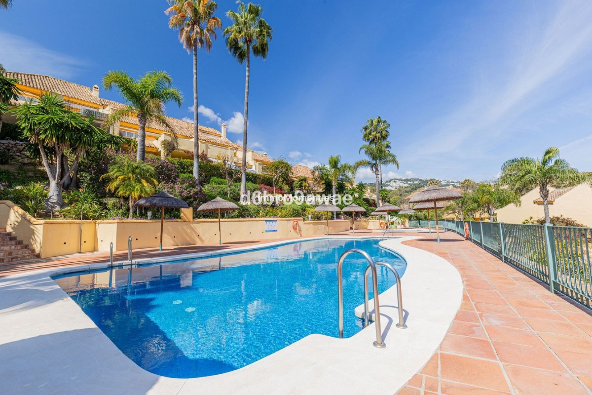 Bestaande woning - Geschakelde woning - Marbella - Río Real
