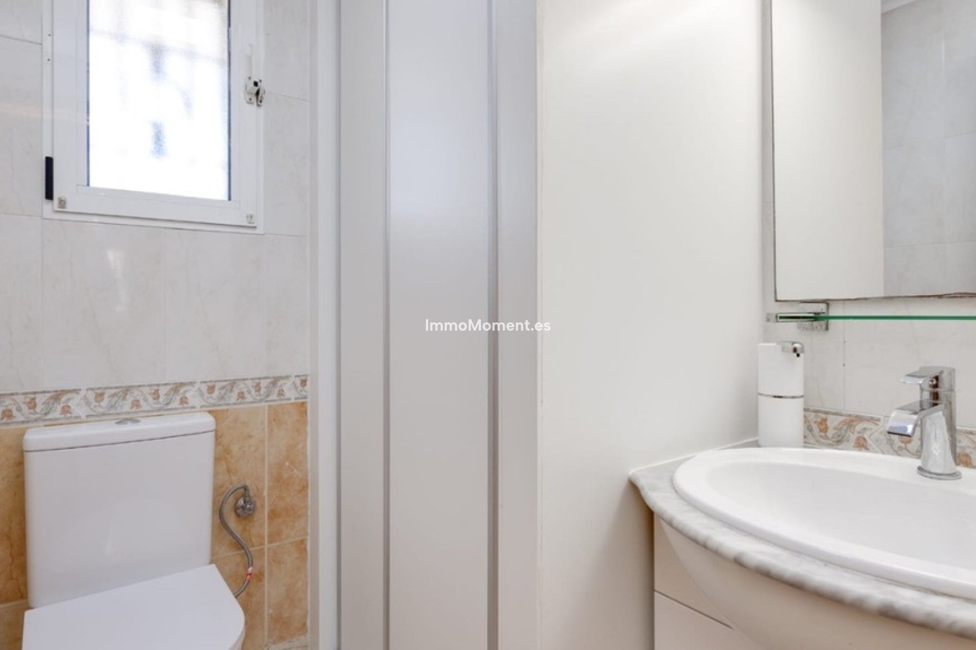 Bestaande woning - Geschakelde woning - Torrevieja - Torrevieja Centro