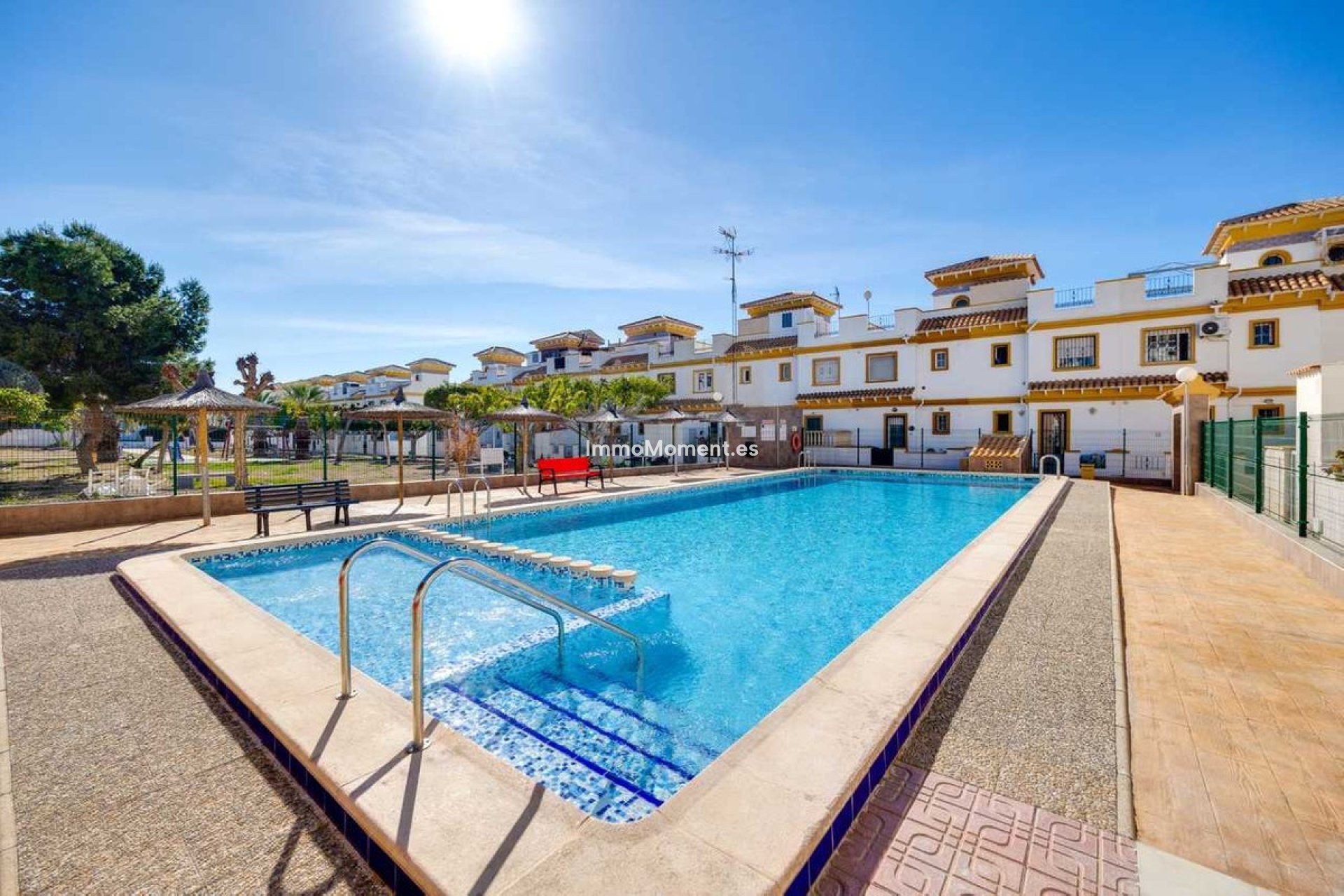 Bestaande woning - Geschakelde woning - Torrevieja - Torrevieja Centro
