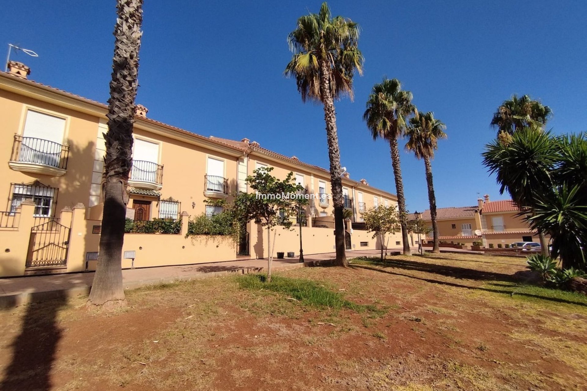 Bestaande woning - Grond - Binnenland  - Coín