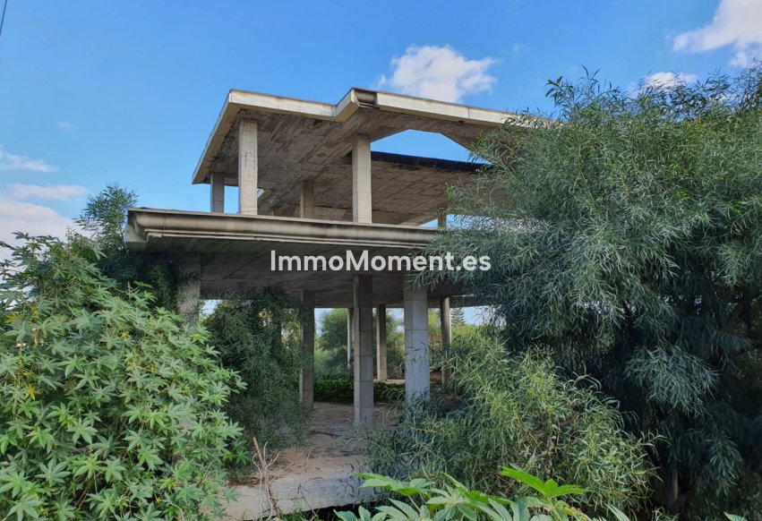 Bestaande woning - Grond - Estepona  - Estepona Centro