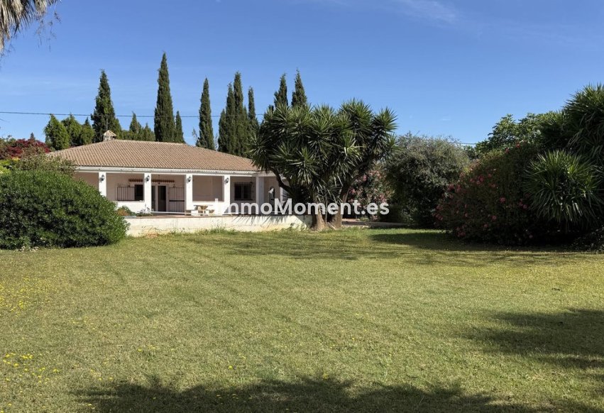 Bestaande woning - Landhuis - Binnenland  - Alhaurín el Grande Centro