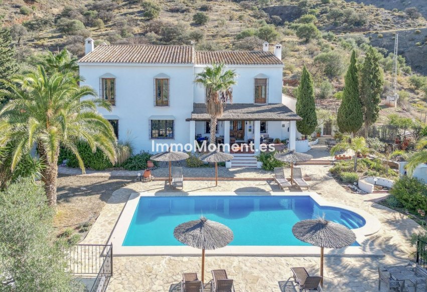 Bestaande woning - Landhuis - Binnenland  - Alora