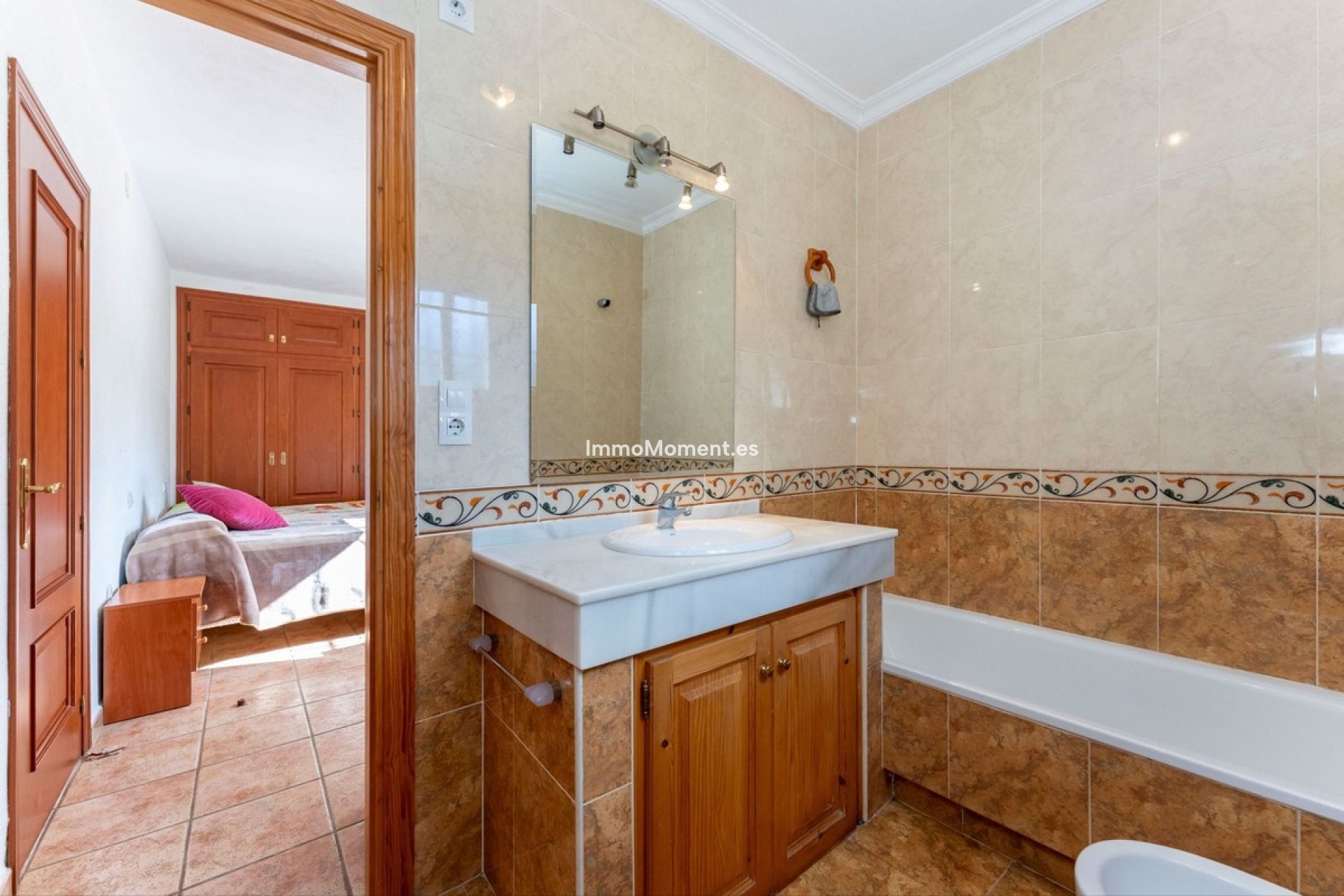 Bestaande woning - Landhuis - Binnenland  - Coín