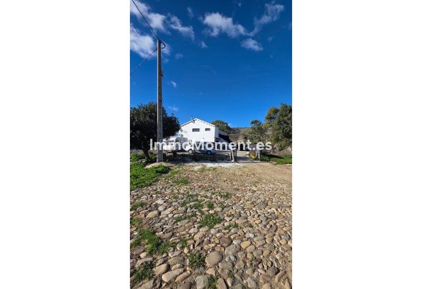 Bestaande woning - Landhuis - Binnenland  - Pizarra