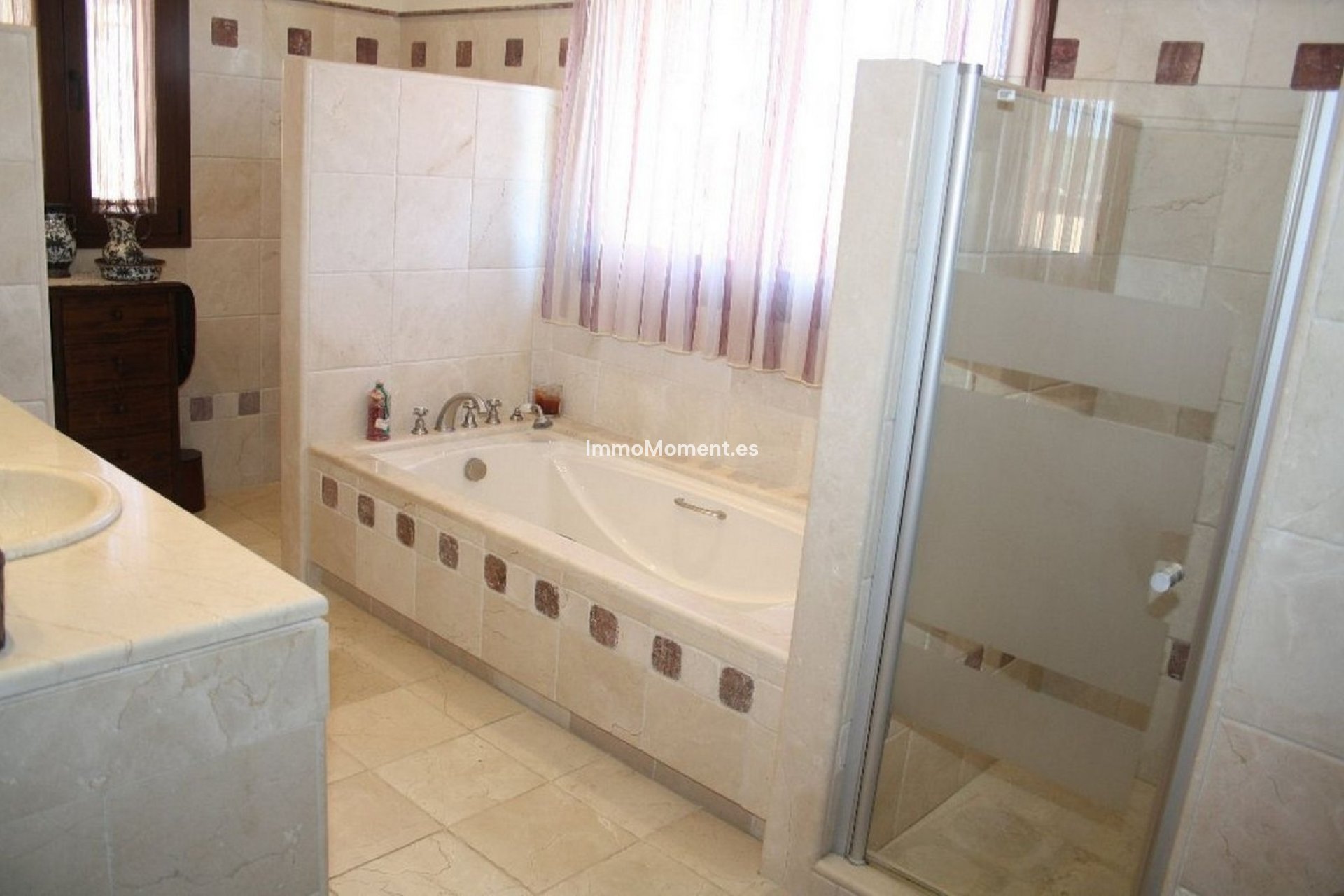 Bestaande woning - Landhuis - Estepona  - Estepona Centro