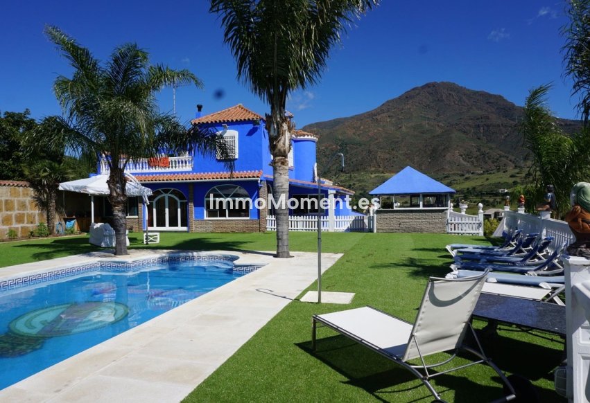 Bestaande woning - Landhuis - Estepona  - Estepona Centro