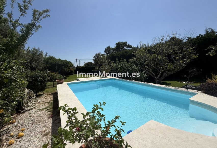 Bestaande woning - Landhuis - Estepona  - Estepona Centro
