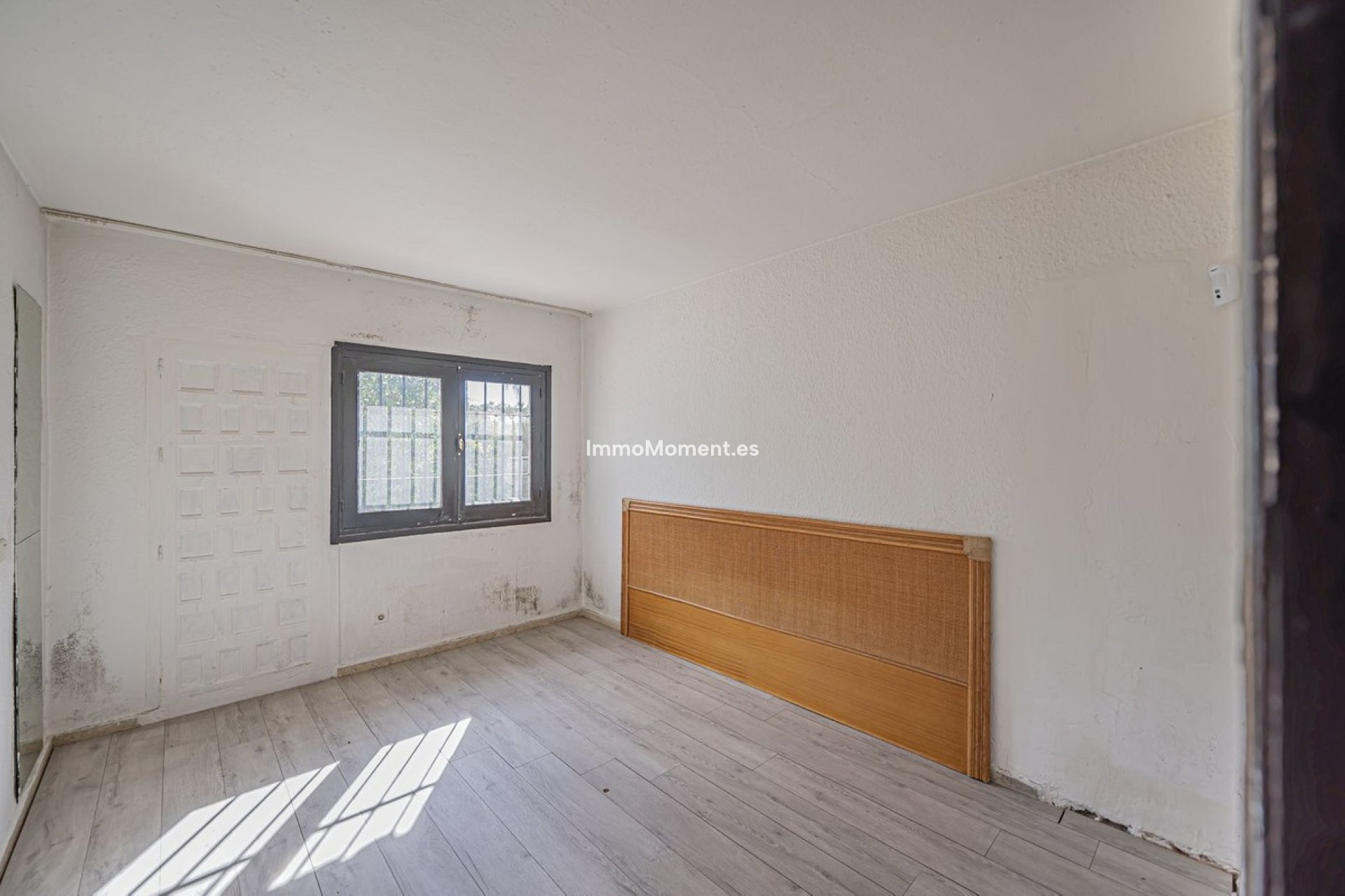 Bestaande woning - Perceel - Estepona  - Costalita