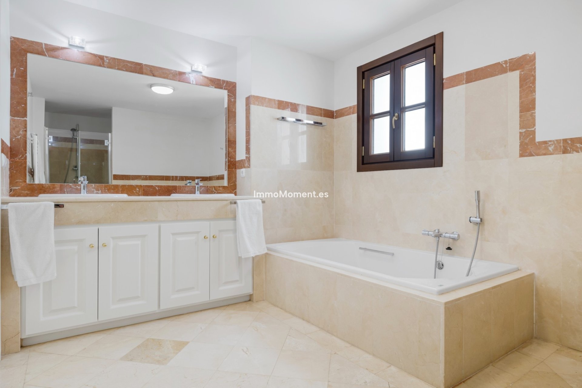 Bestaande woning - Rijtjeshuis - Benahavís - La Heredia